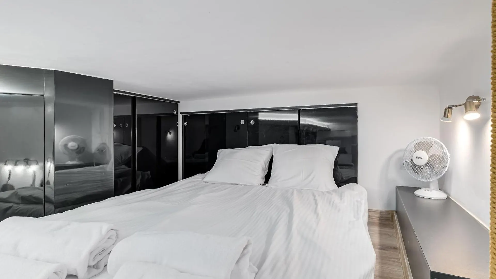 Kopernika 28 By Nyx Apart Varsó Apartman